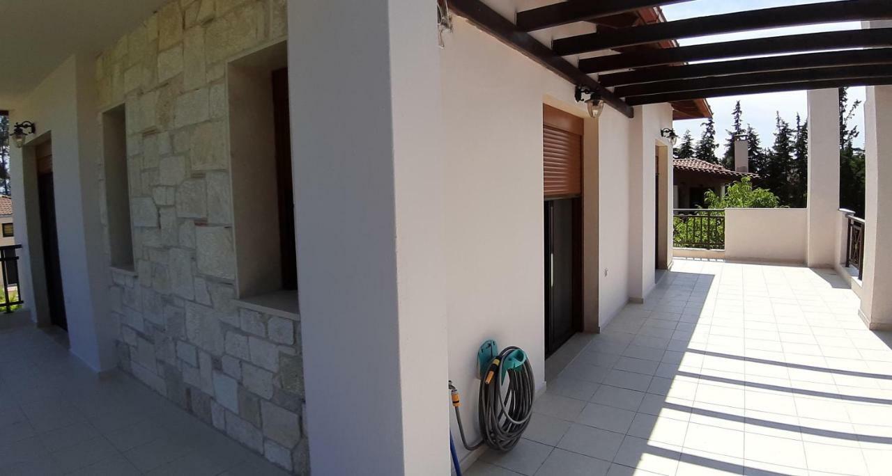 Villa-Danos Afytos Ngoại thất bức ảnh