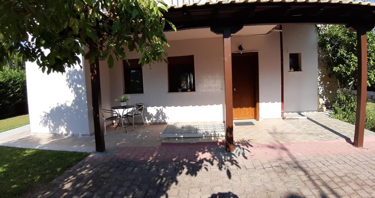 Villa-Danos Afytos Ngoại thất bức ảnh
